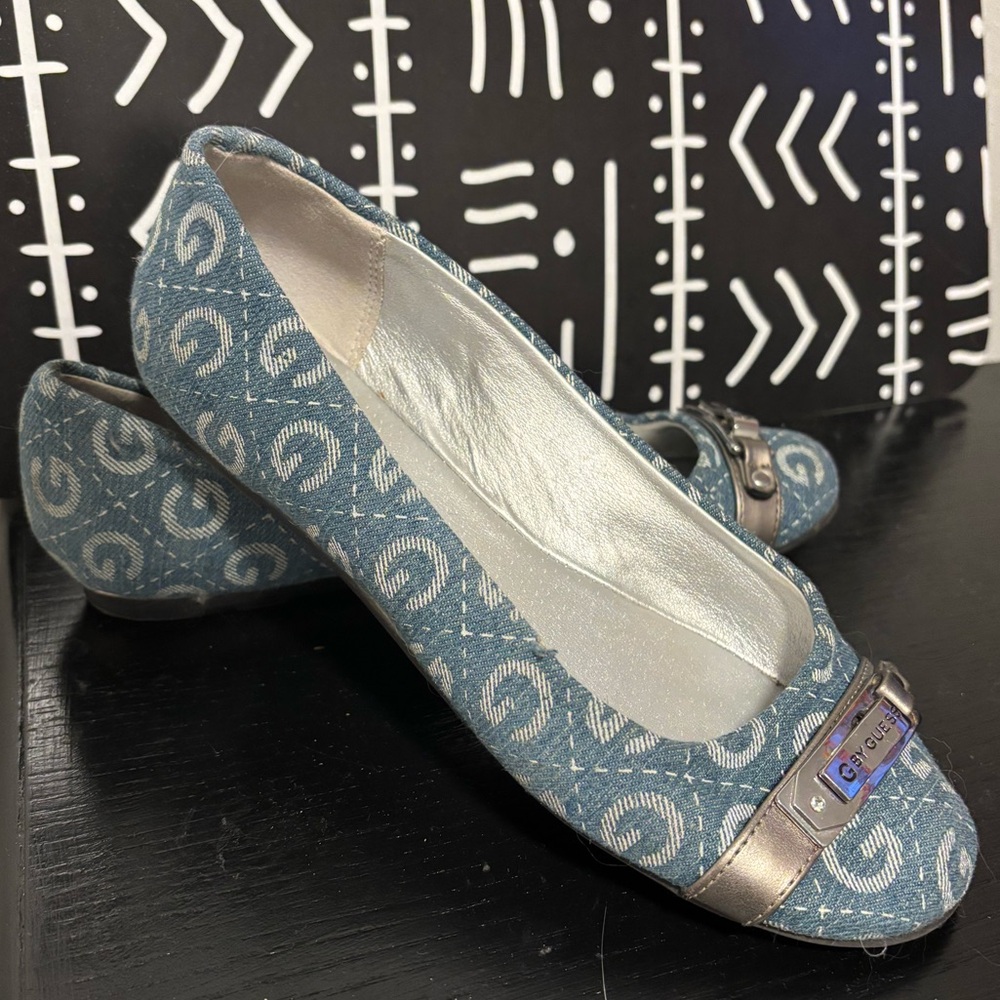 Demon Guess buckle flats